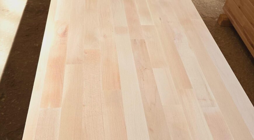 Pine wood panels